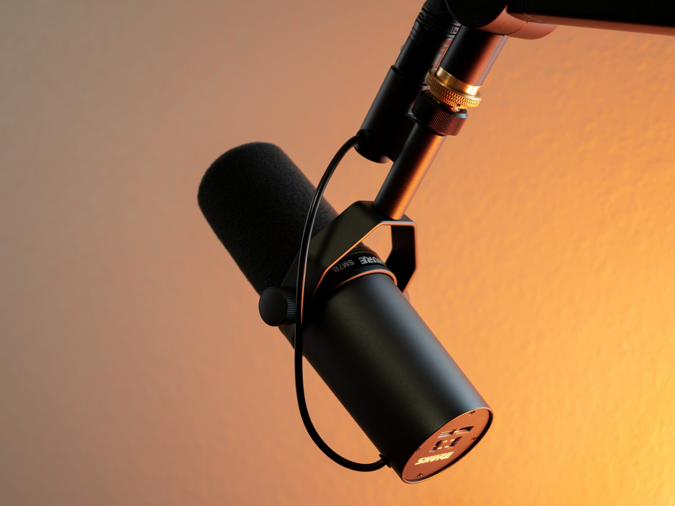 professional podcasting microphone